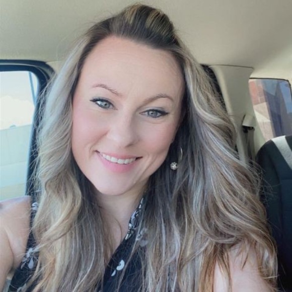 Meet your Posher, Kristin - Picture 1 of 1